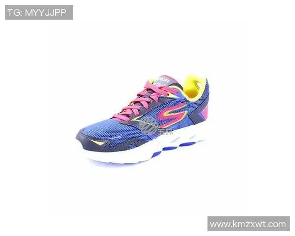 足球鞋科技革新引领未来运动潮流，助力球员突破极限提升竞技表现