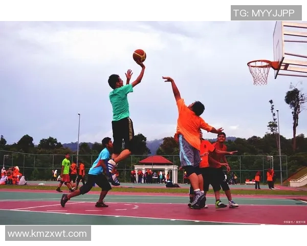 竞技体育在现代社会中的意义与价值探讨：提升个人素质与推动社会进步的双重作用